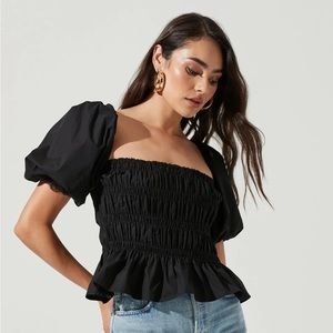 ASTR the Label Savina top XS never been worn NWOT